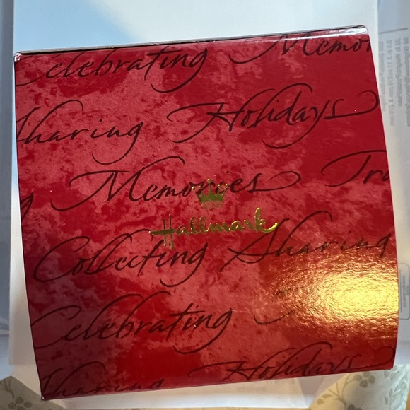 Hallmark Gone with the Wind Series Scarlett O’Hara. - Picture 3 of 15